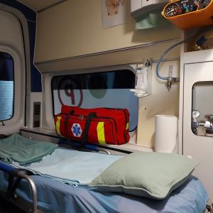 ambulans-transport-4